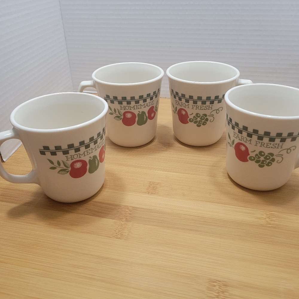 4 Corelle HOMEMADE Farm Fresh Coffee Mug Tea Cup